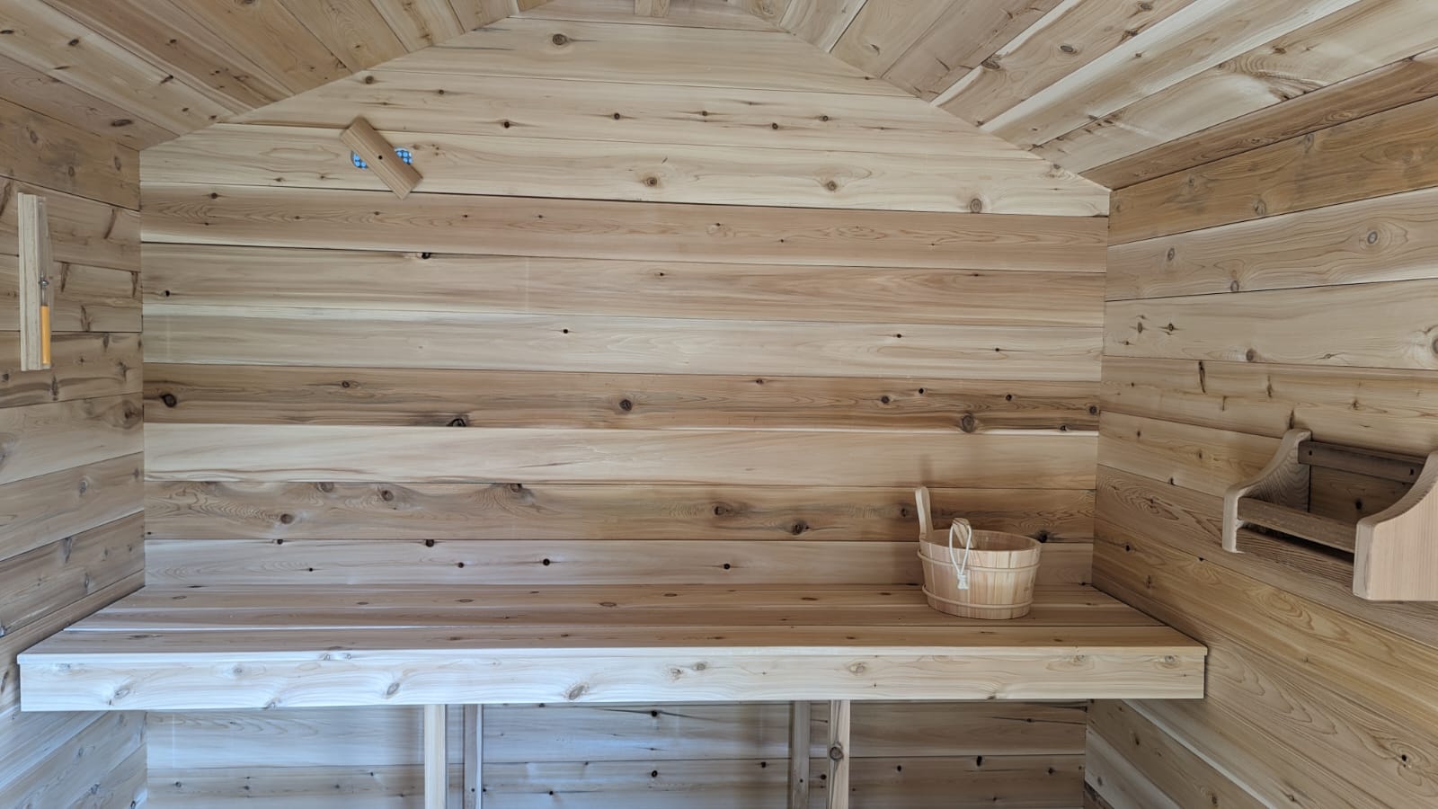 CT Georgian Cabin Sauna with Porch Product ID: CTC88PW